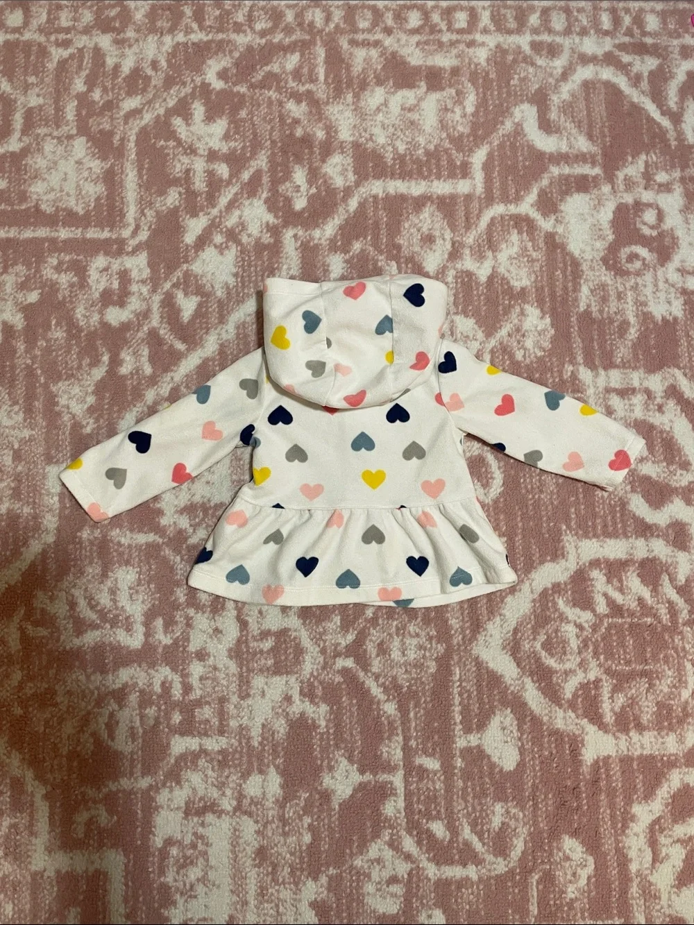GUC - Carter's White Hooded Fleece Zip Jacket with Multicolor Heart Print
